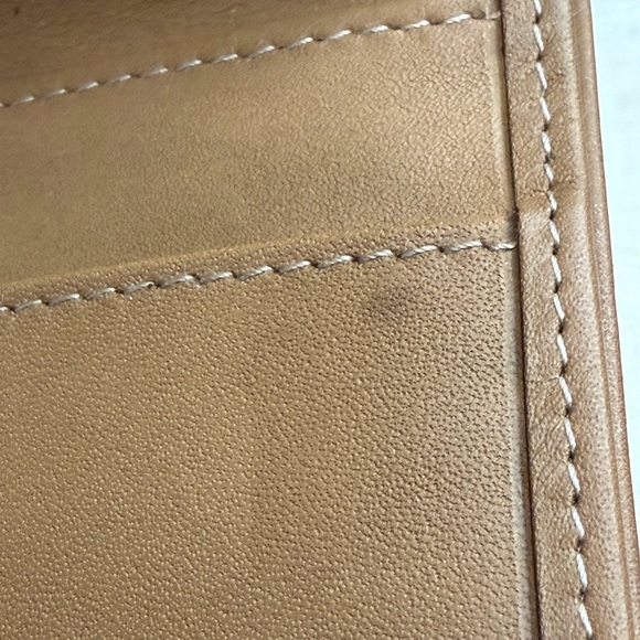 Dior compact wallet with COA - Picture 10 of 10